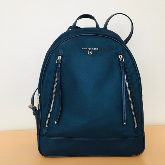 Michael Kors Brooklyn Large Backpack Navy one Size - Picture 2 of 12